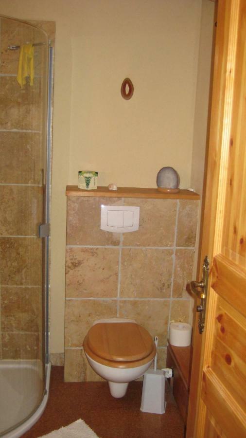 Gaesteappartement Appricot Adendorf Bagian luar foto
